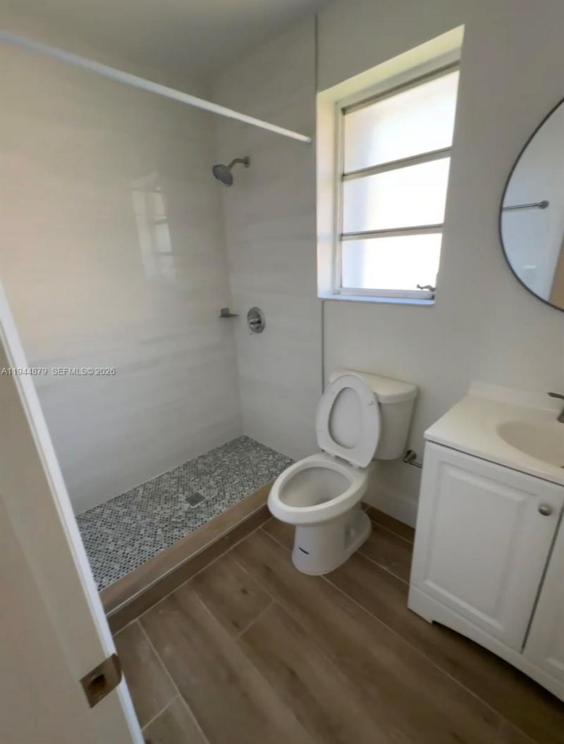 111 SW 31st Ct, Miami, FL 33135 Photo