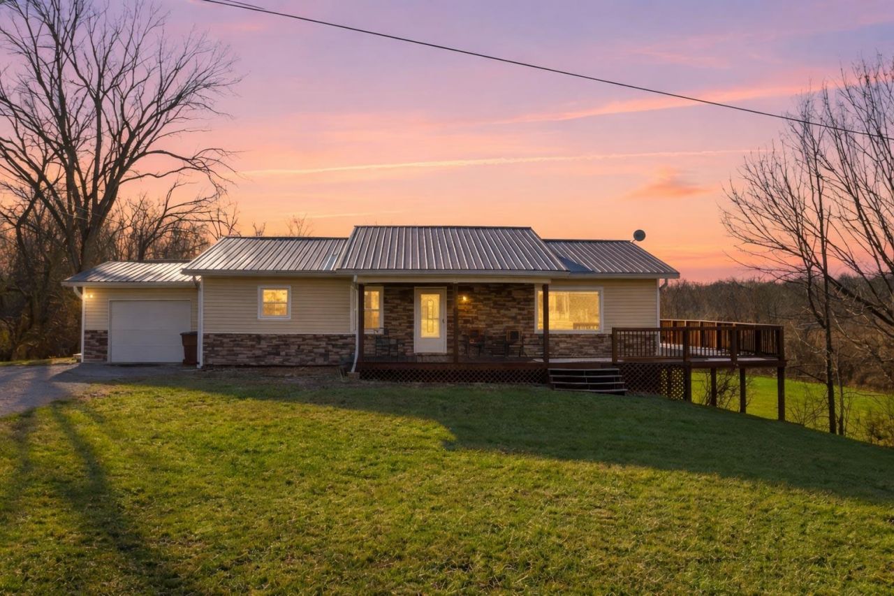 1676 Graves Road, Stamping Ground, KY 40379 Main Photo