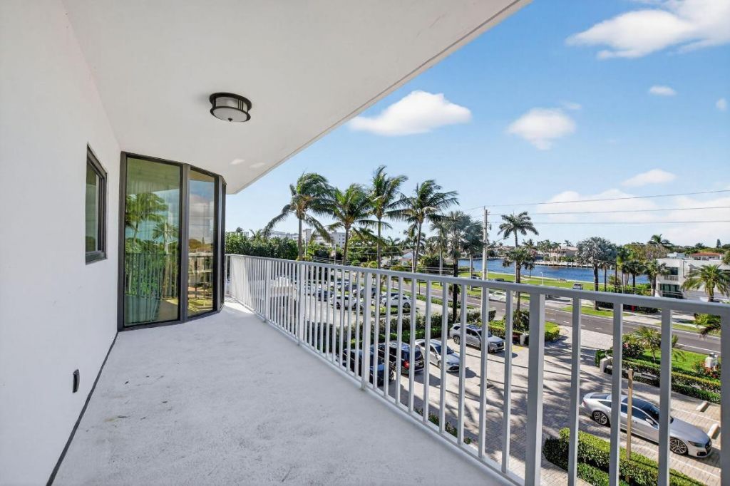 2917 S Ocean Boulevard, Unit 205, Highland Beach, FL 33487 Photo