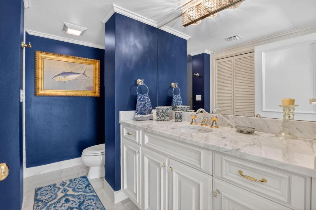2917 S Ocean Boulevard, Unit 205, Highland Beach, FL 33487 Photo