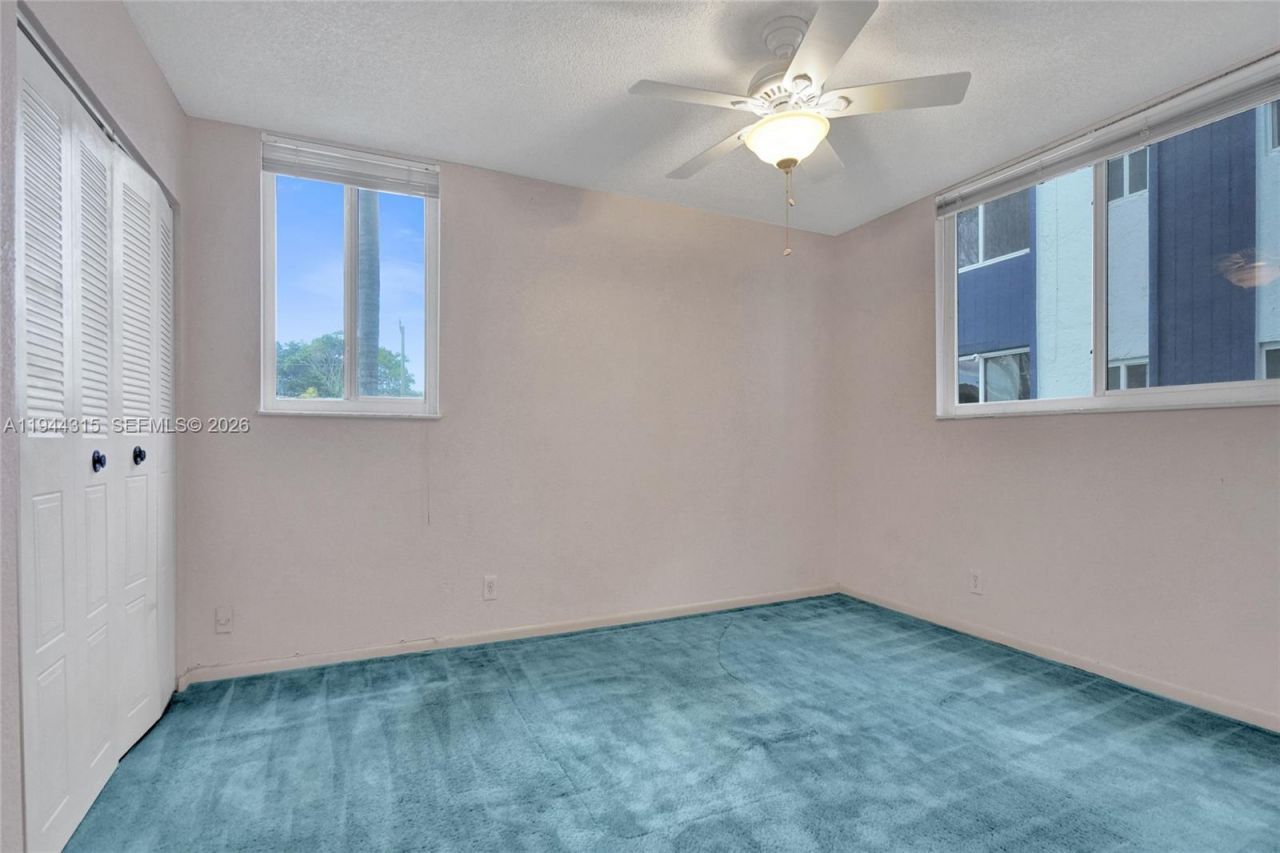 3180 Holiday Springs Blvd , Unit 5-109, Margate, FL 33063 Photo