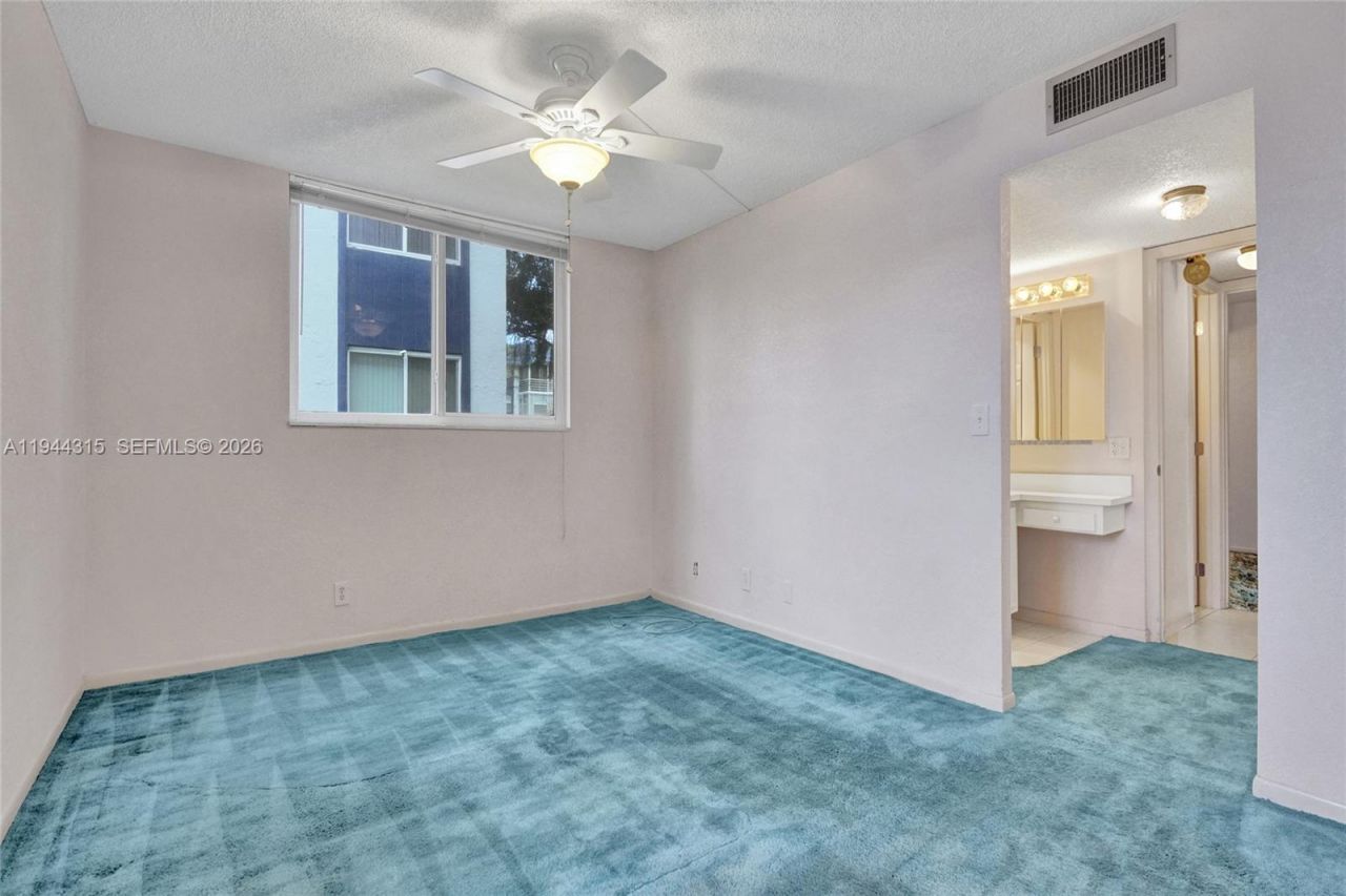 3180 Holiday Springs Blvd , Unit 5-109, Margate, FL 33063 Photo