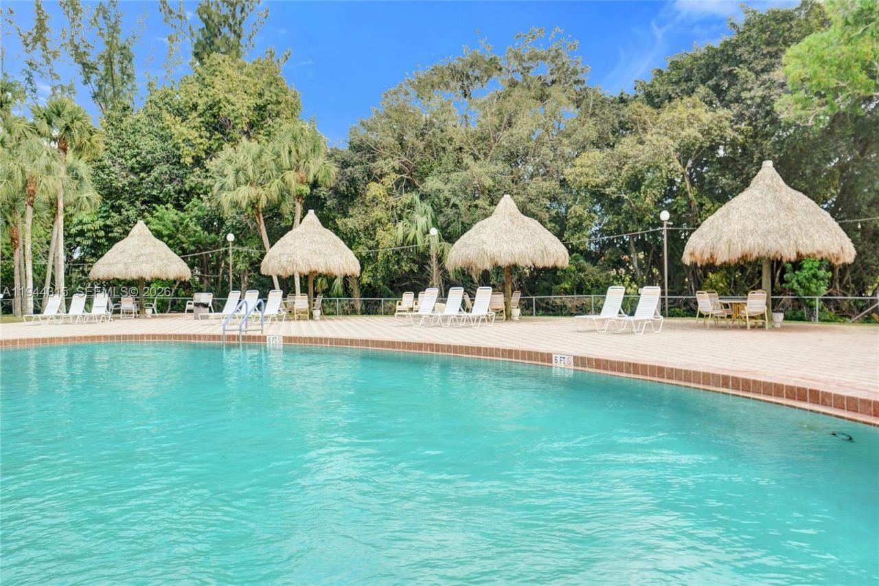 3180 Holiday Springs Blvd , Unit 5-109, Margate, FL 33063 Photo