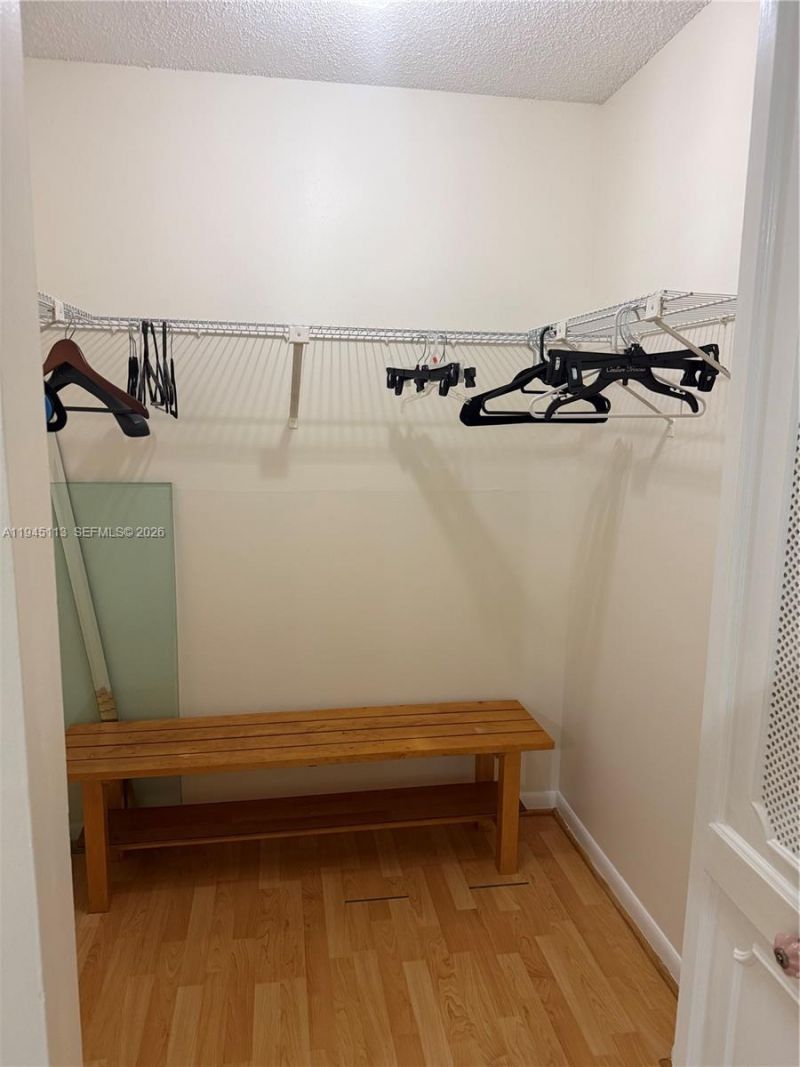 17021 N Bay Rd , Unit 222, Sunny Isles Beach, FL 33160 Photo