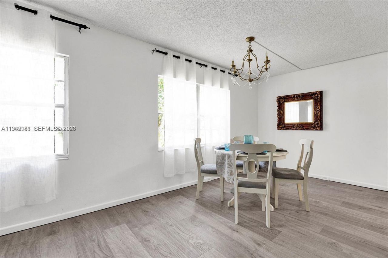 400 SW 134th Way, Unit 201F, Pembroke Pines, FL 33027 Photo
