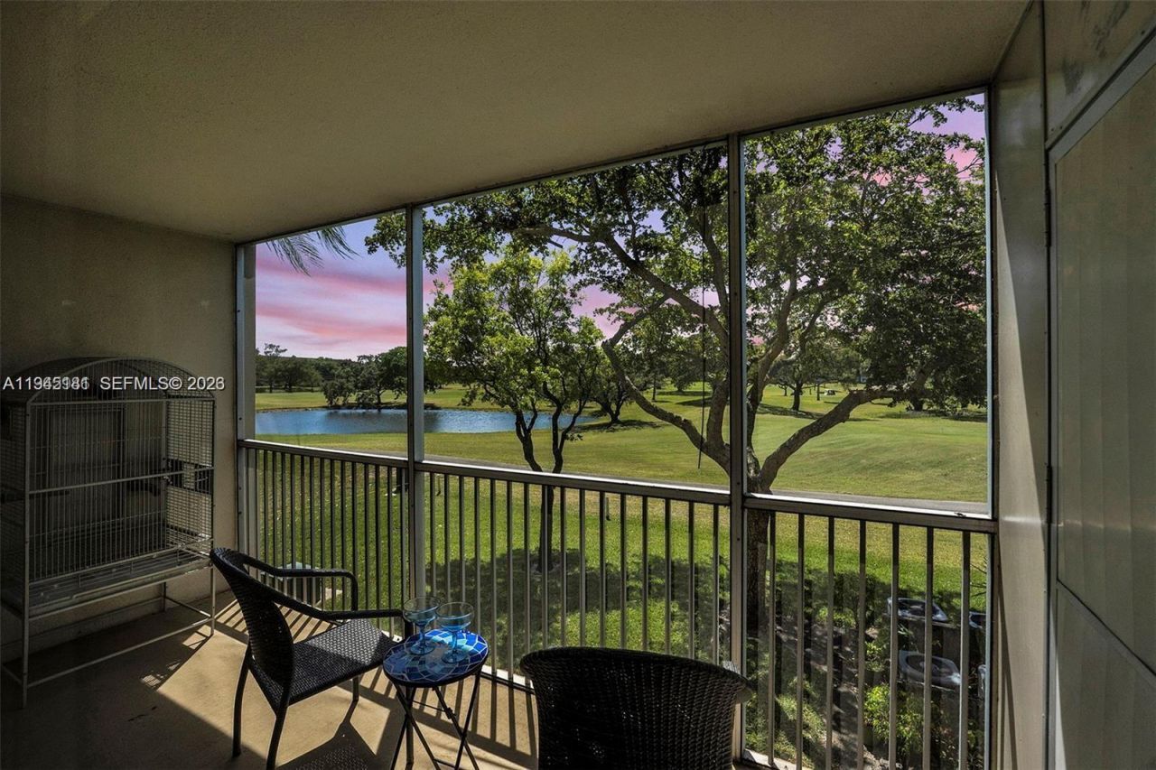 400 SW 134th Way, Unit 201F, Pembroke Pines, FL 33027 Photo