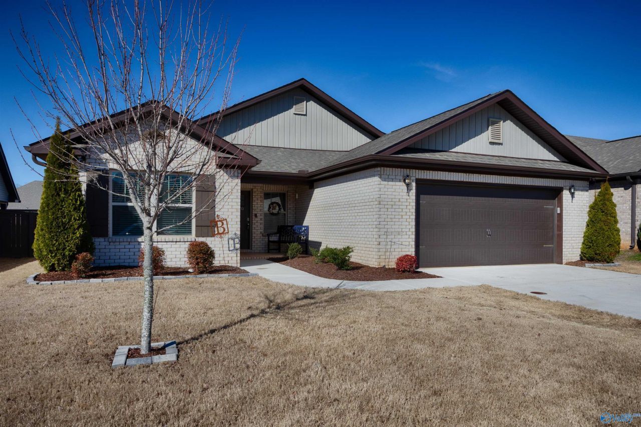 120 Edgestone Drive, Harvest, AL 35749 Main Photo