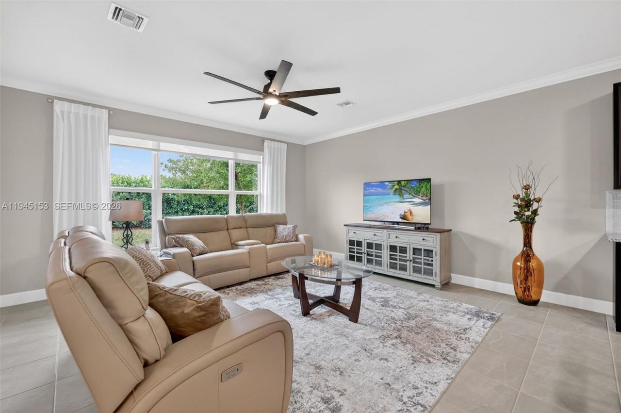 16724 SW Osprey Falls Way, Port Saint Lucie, FL 34987 Photo