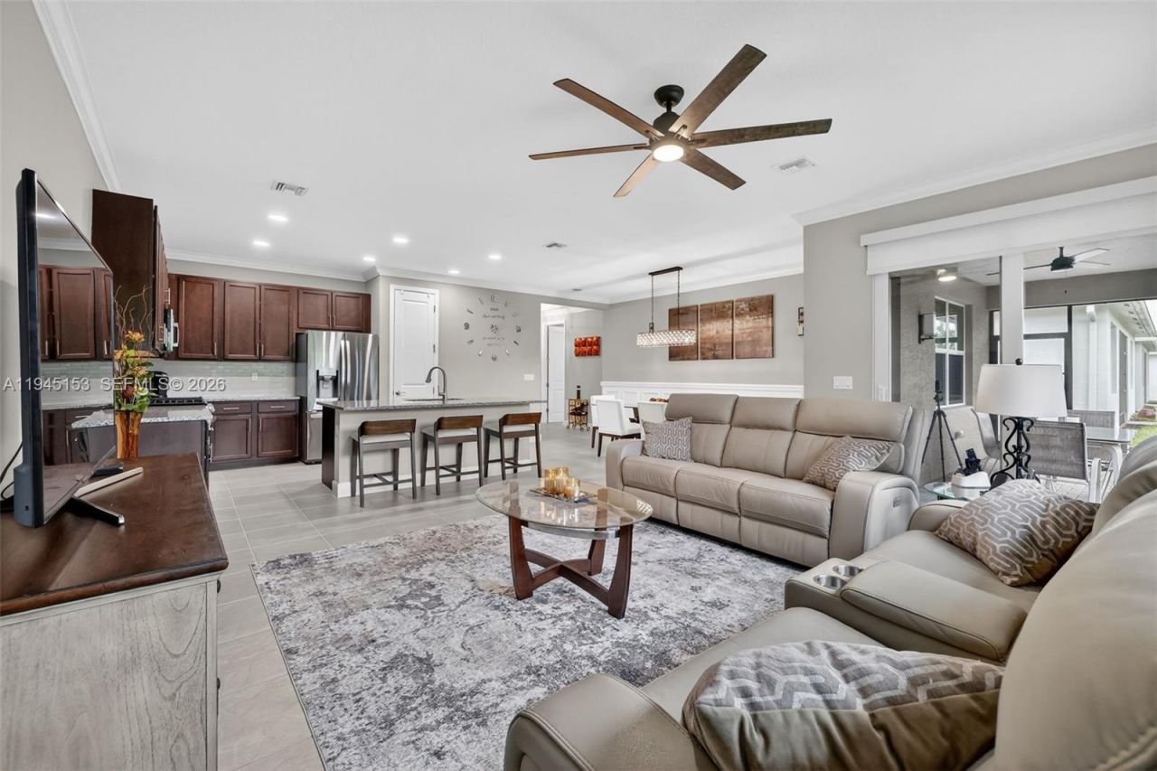 16724 SW Osprey Falls Way, Port Saint Lucie, FL 34987 Photo