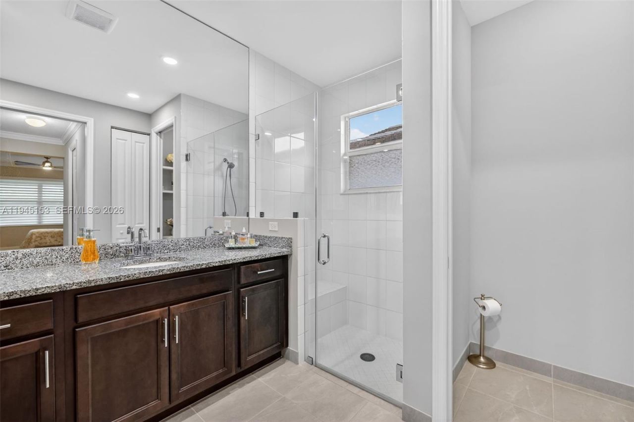 16724 SW Osprey Falls Way, Port Saint Lucie, FL 34987 Photo