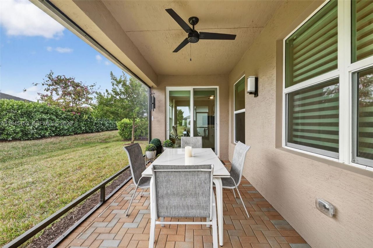 16724 SW Osprey Falls Way, Port Saint Lucie, FL 34987 Photo