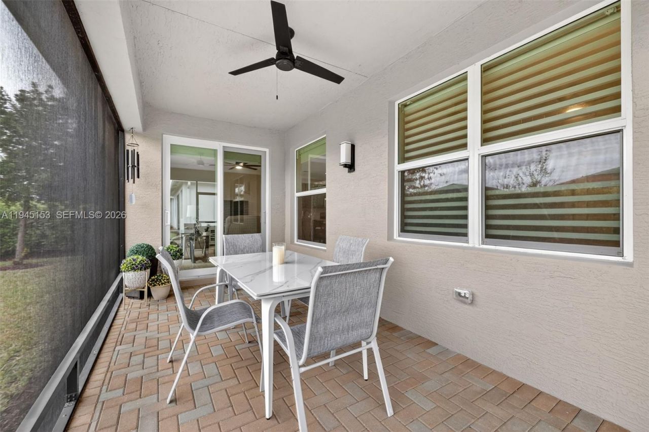 16724 SW Osprey Falls Way, Port Saint Lucie, FL 34987 Photo