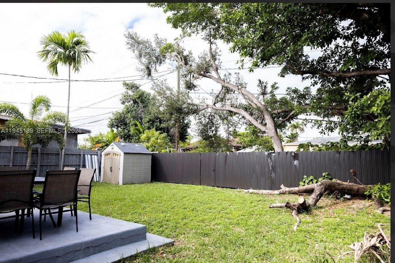 3135 NW 18th St, Miami, FL 33125 Photo