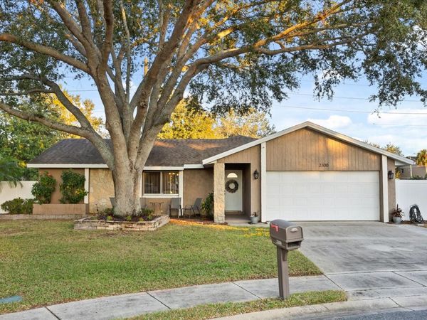 2300 STEPPING STONE COURT, ORLANDO, FL 32837