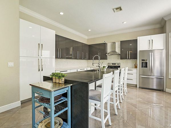 7167 Ivy Crossing Lane, Boynton Beach, FL 33436