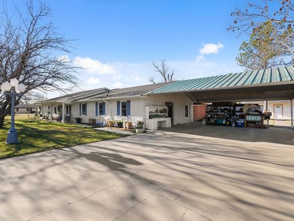 210 S Booth Street, Mart, TX 76664