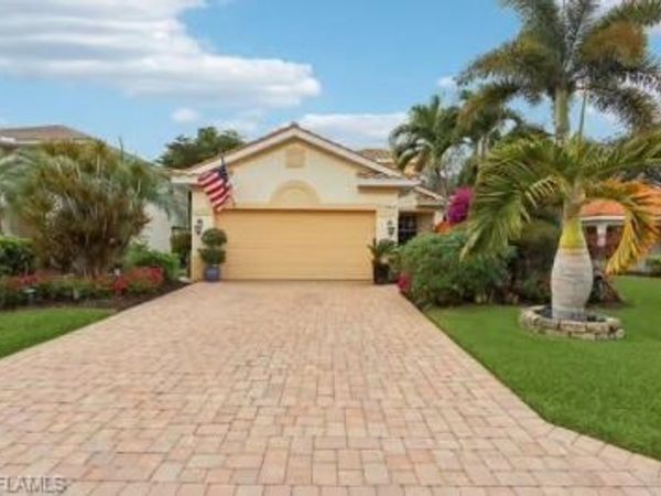 19612 Tesoro WAY, ESTERO, FL 33967
