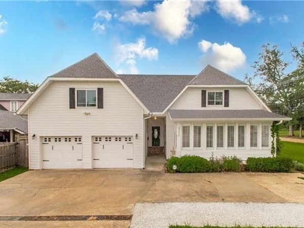 311 N LINDEN Street, Hammond, LA 70401