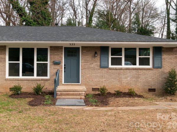 533 Blendwood Drive, Charlotte, NC 28215