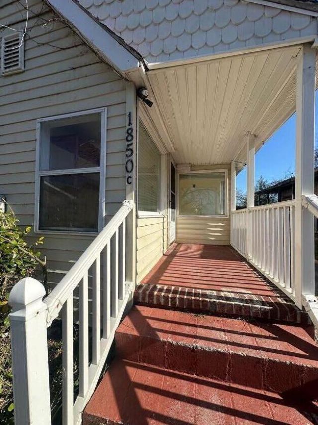 1850 Meeting St Road Photo 2