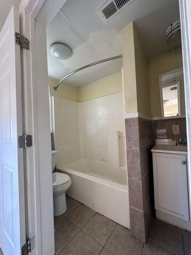 1850 Meeting St Road Photo 22