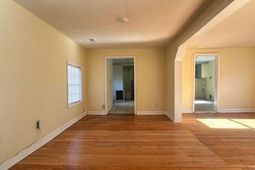 1850 Meeting St Road photo 4