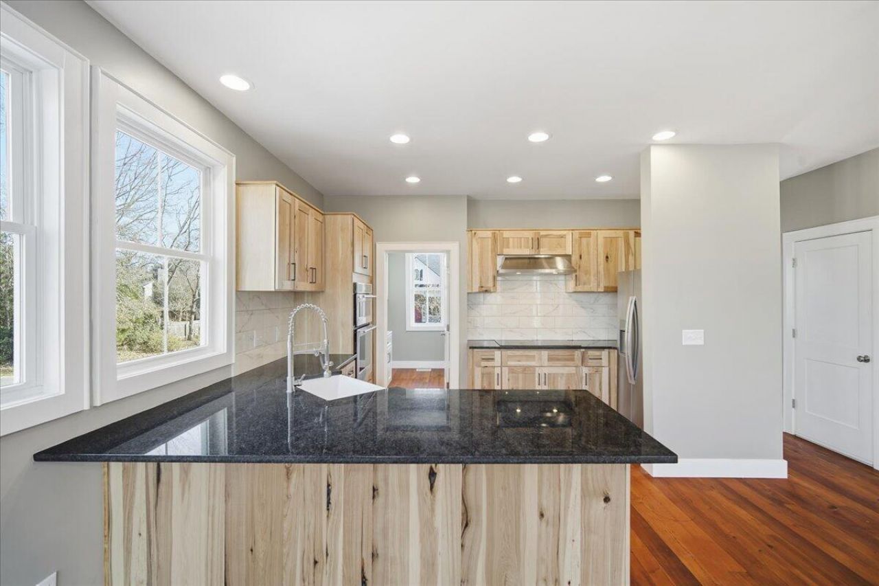 2003 Wharf Landing Court Photo 29