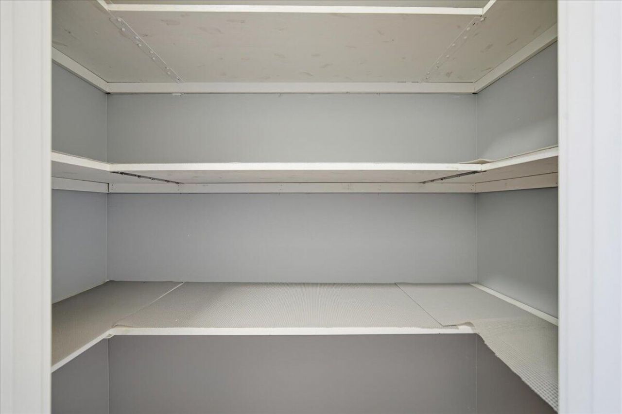 2003 Wharf Landing Court Photo 35