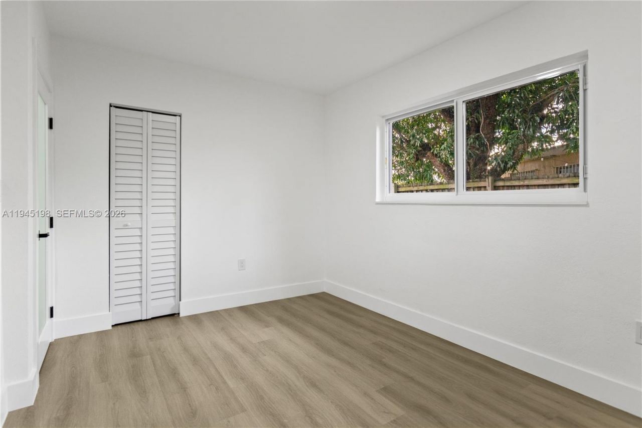 13310 NW 17th Pl, Miami, FL 33167 Photo