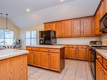 5886 Cliff Ridge Drive, Dallas, TX 75249