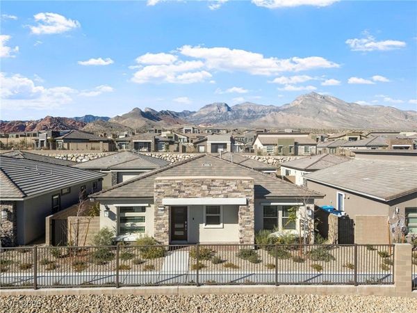 900 Carlton Terrace Lane, Las Vegas, NV 89138