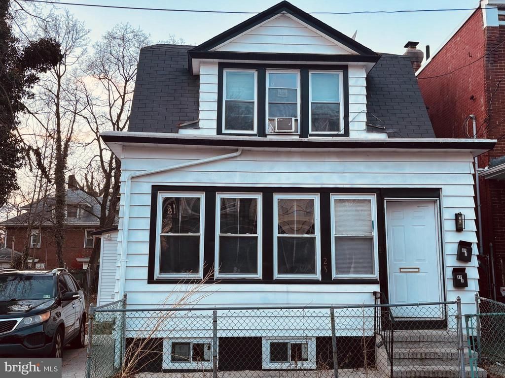 23 Christoph Avenue, Trenton, NJ 08618 Main Photo