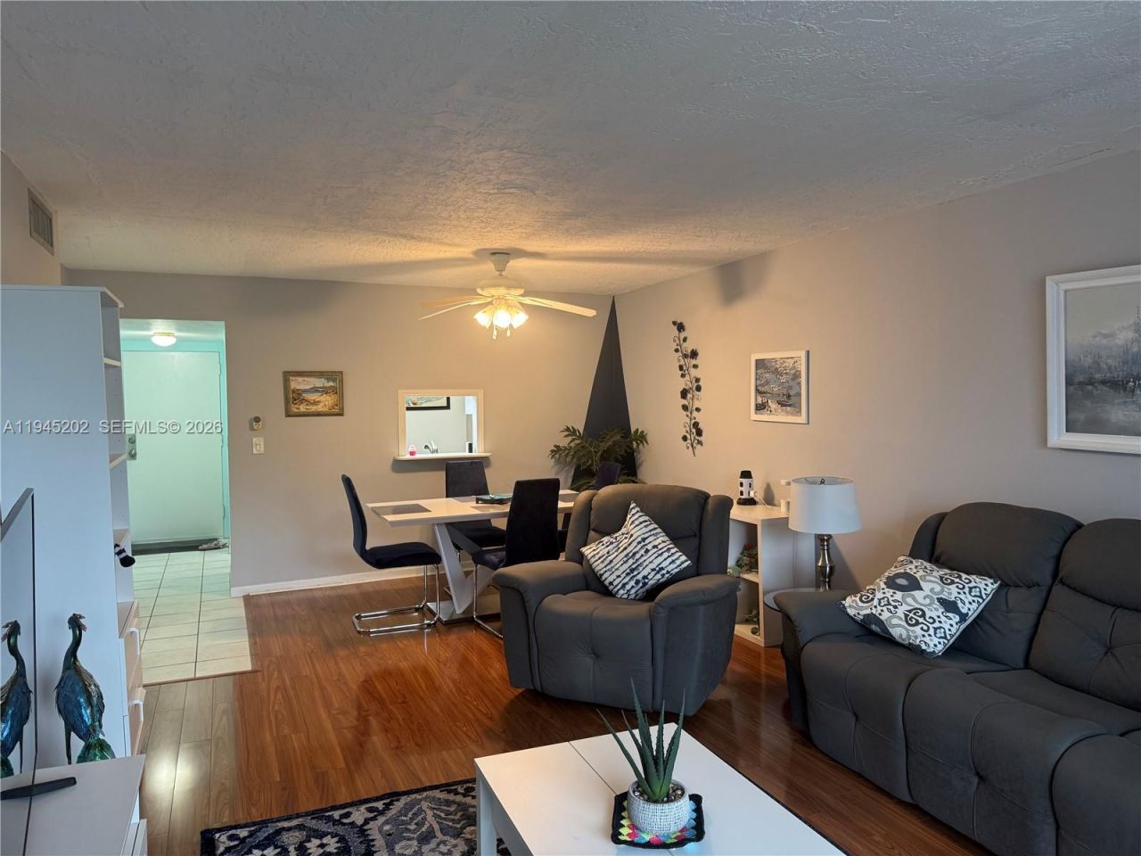 2861 Somerset Dr , Unit 409, Lauderdale Lakes, FL 33311 Photo