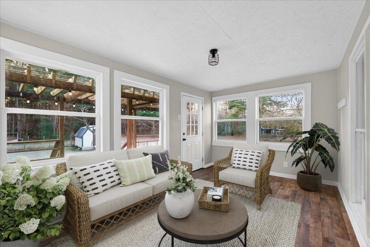 760 Coral Acres Drive Photo 14