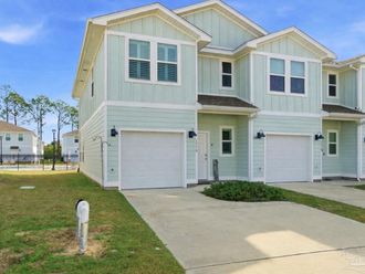 1558 Iroquois Ct Pensacola, FL 32534