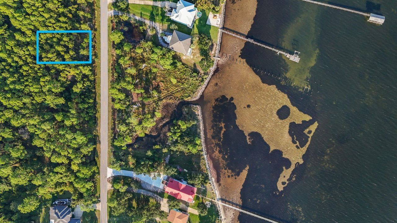 5506 Soundside Drive, Gulf Breeze, FL 32563 Main Photo