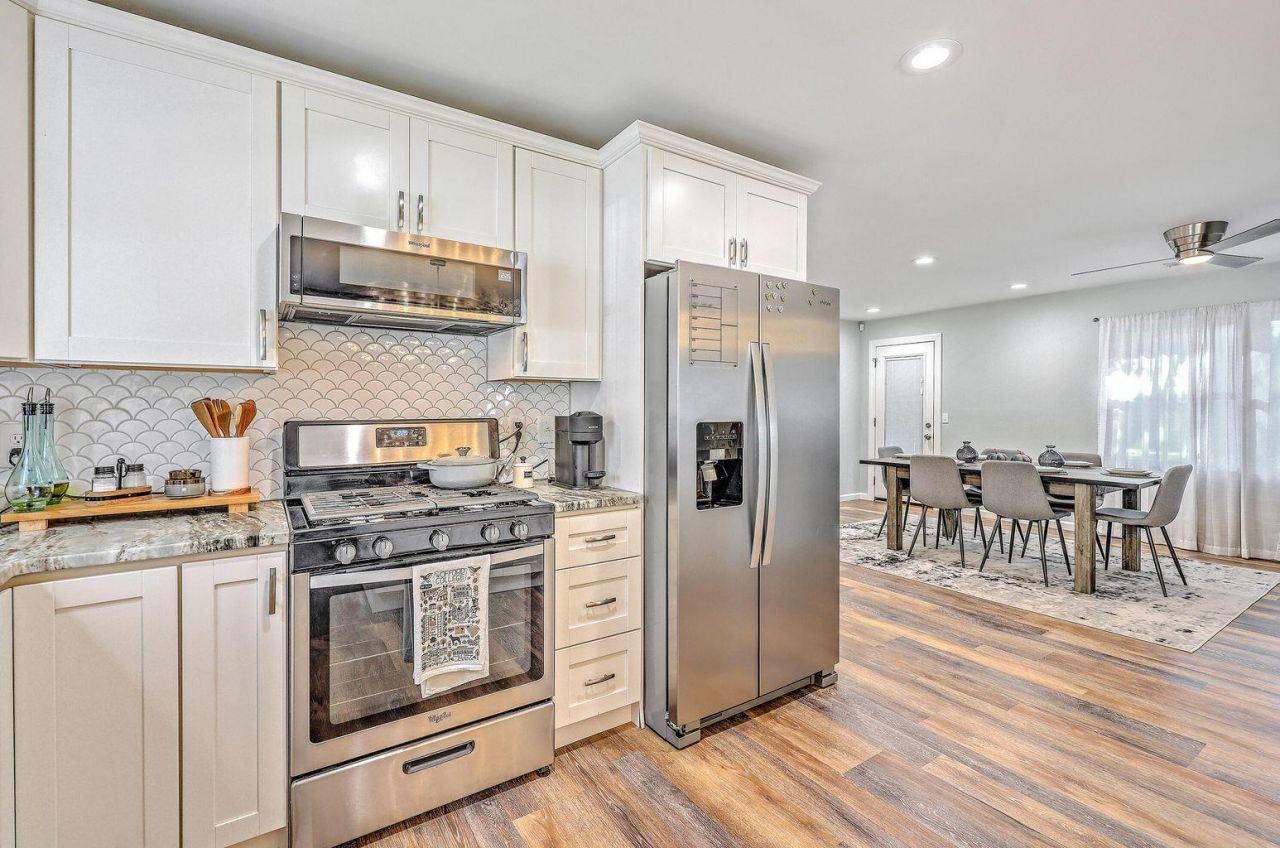 2477 Swallow Drive Photo 10