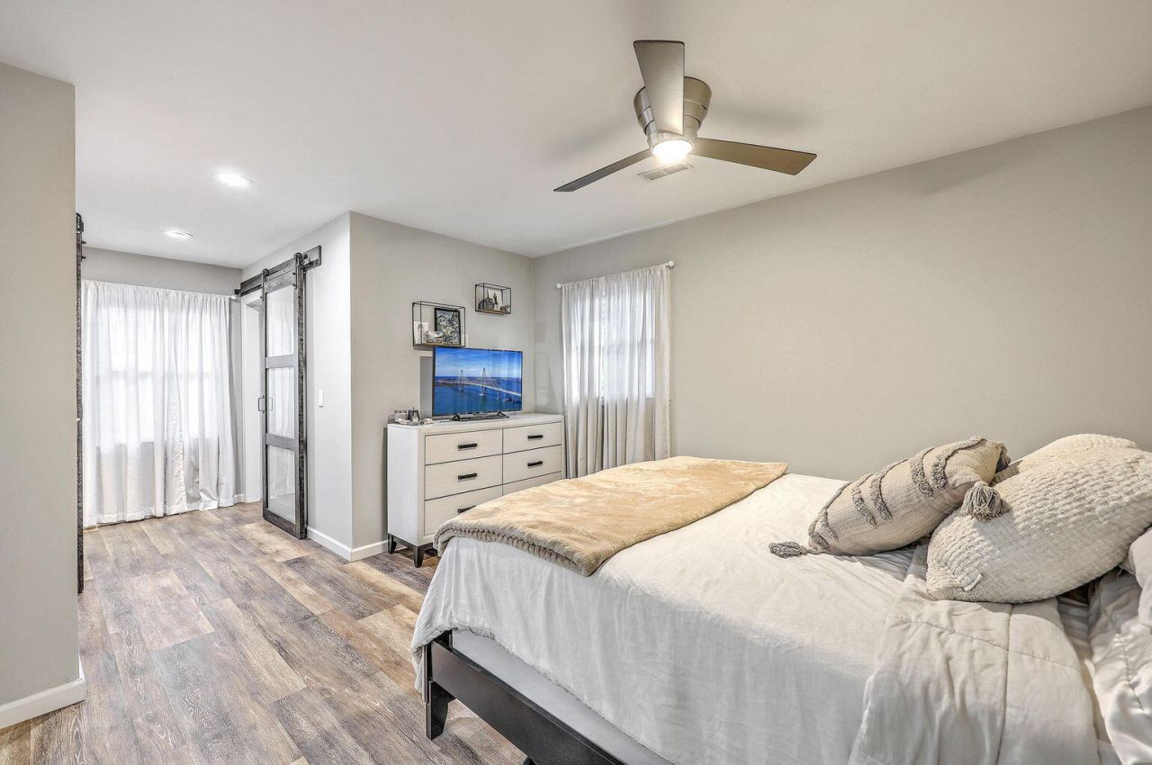 2477 Swallow Drive Photo 19