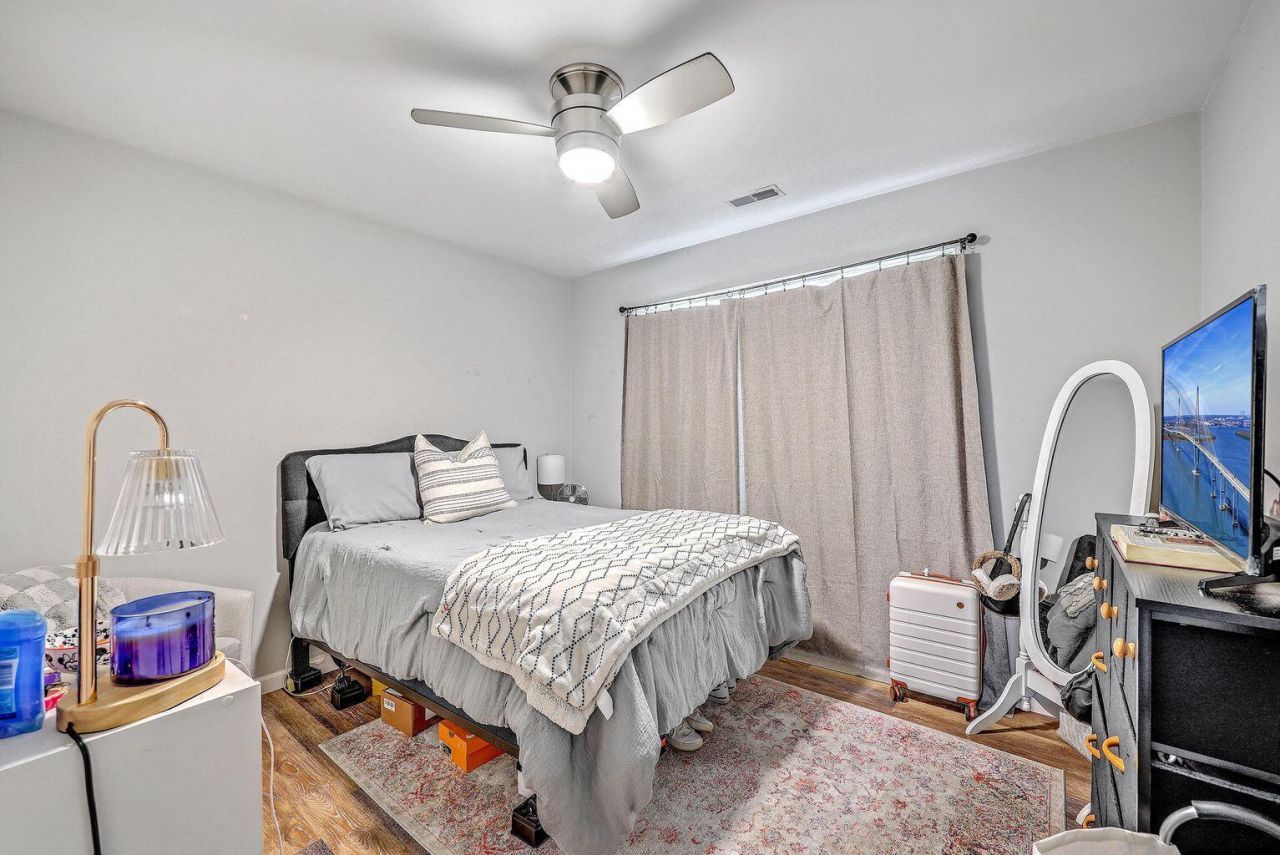 2477 Swallow Drive Photo 23