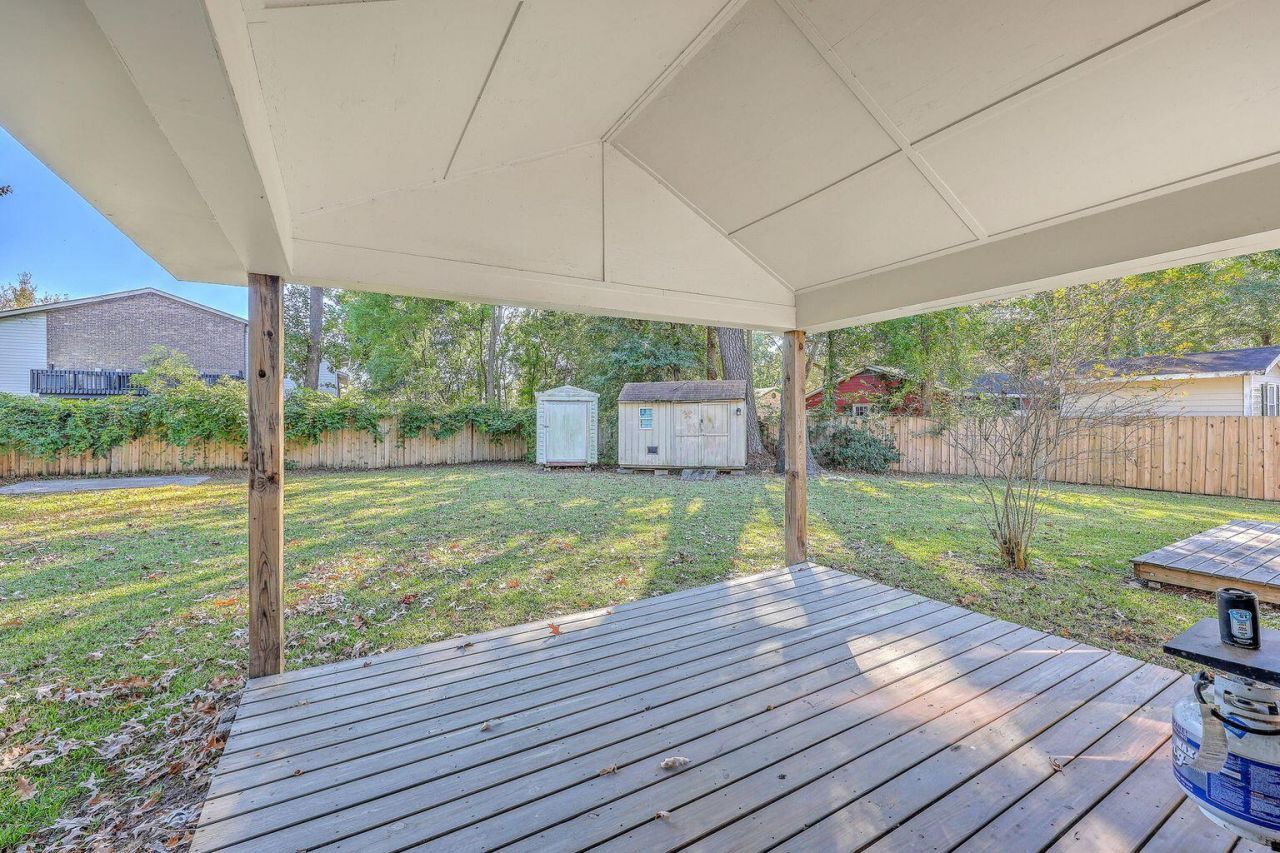 2477 Swallow Drive Photo 25