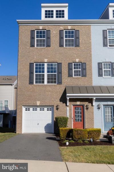 15318 Linville Creek Drive, Haymarket, VA 20169 Main Photo