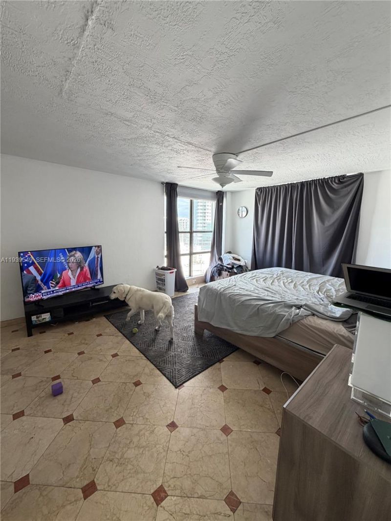1800 Collins Ave, Unit 19C, Miami Beach, FL 33139 Photo