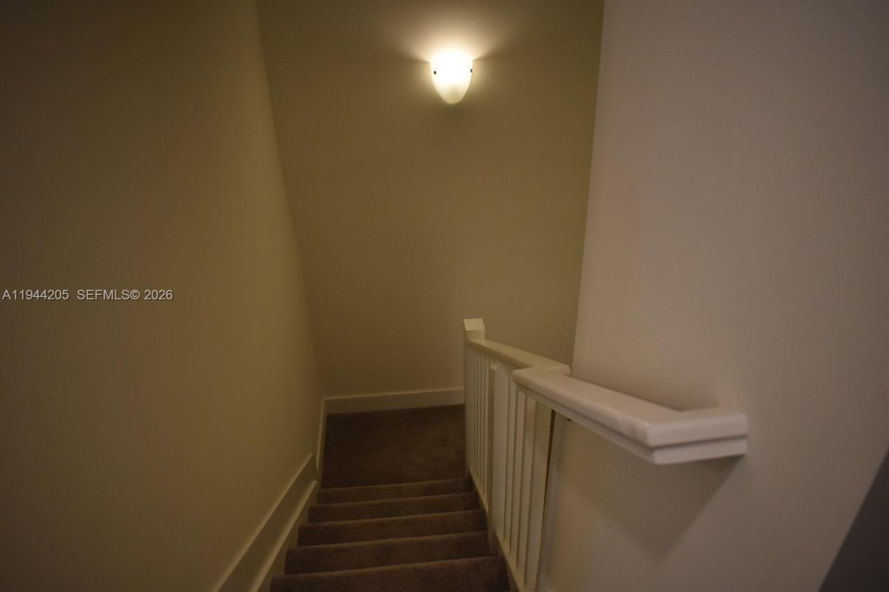 4640 NW 84th Ave , Unit 16, Doral, FL 33166 Photo