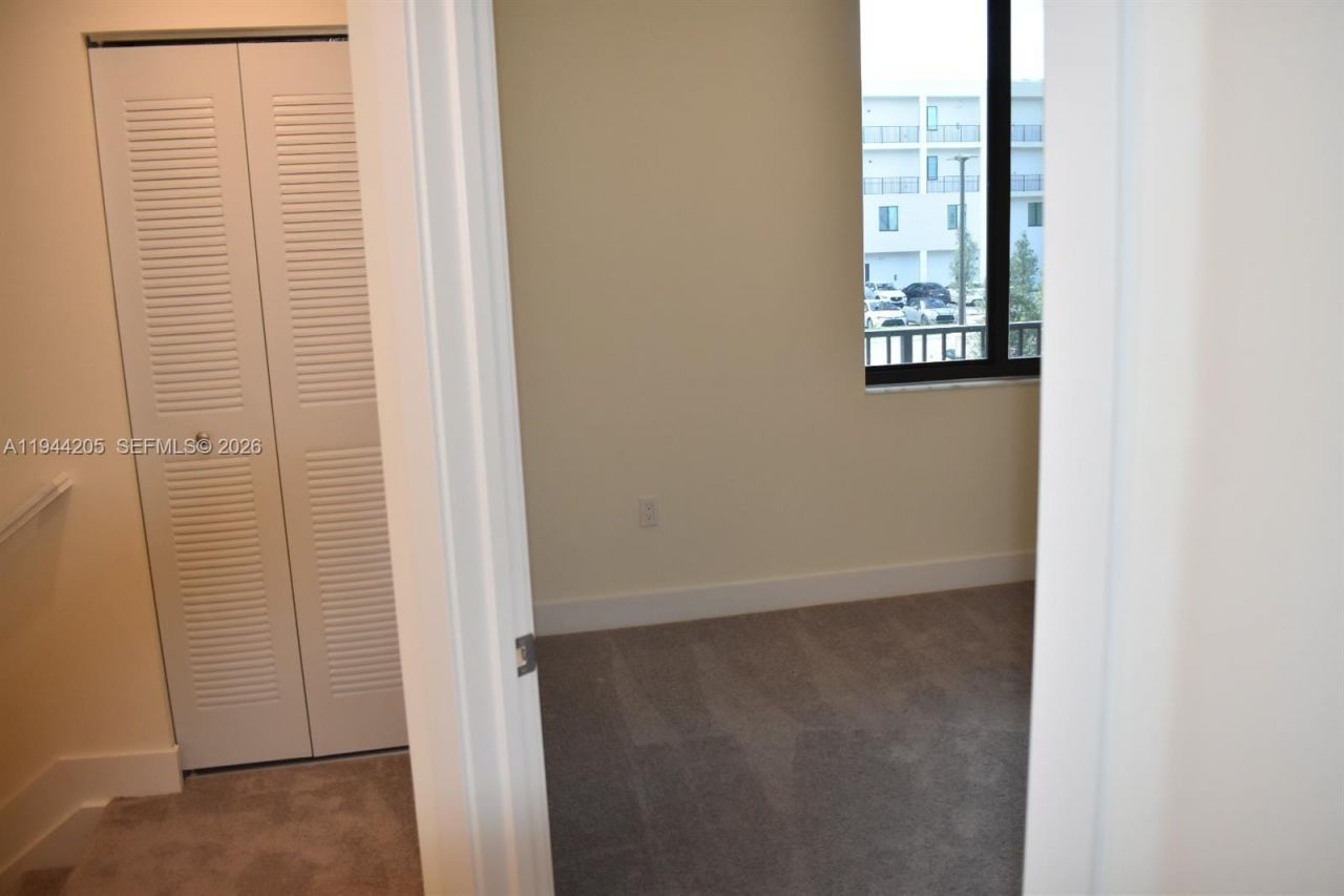 4640 NW 84th Ave , Unit 16, Doral, FL 33166 Photo