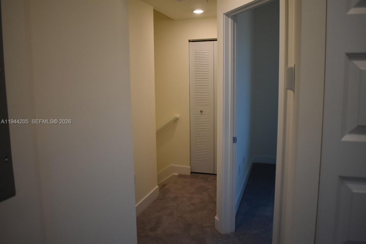 4640 NW 84th Ave , Unit 16, Doral, FL 33166 Photo