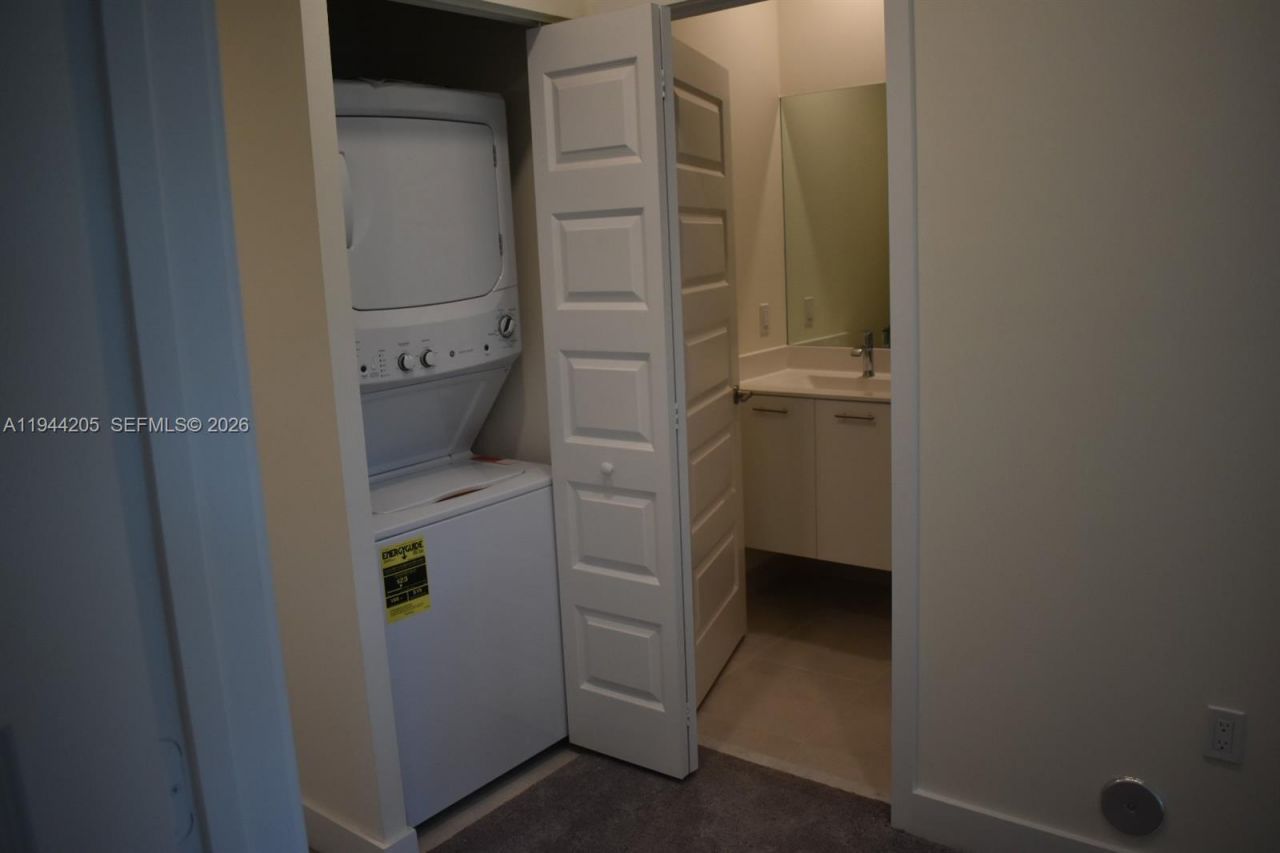 4640 NW 84th Ave , Unit 16, Doral, FL 33166 Photo