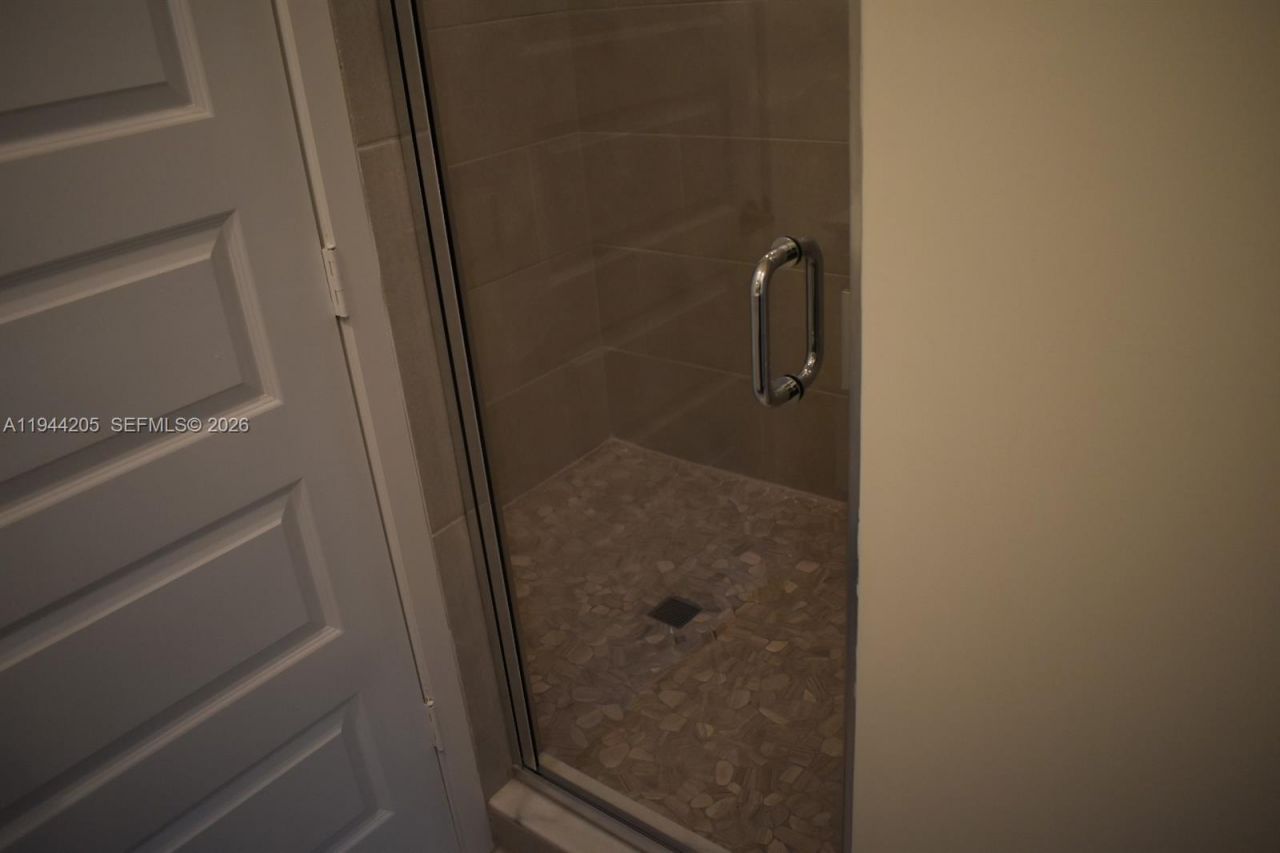 4640 NW 84th Ave , Unit 16, Doral, FL 33166 Photo