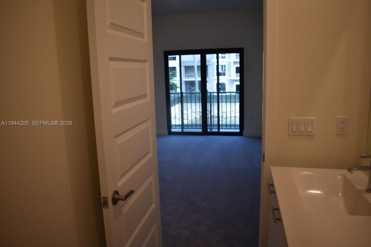 4640 NW 84th Ave , Unit 16, Doral, FL 33166 Photo