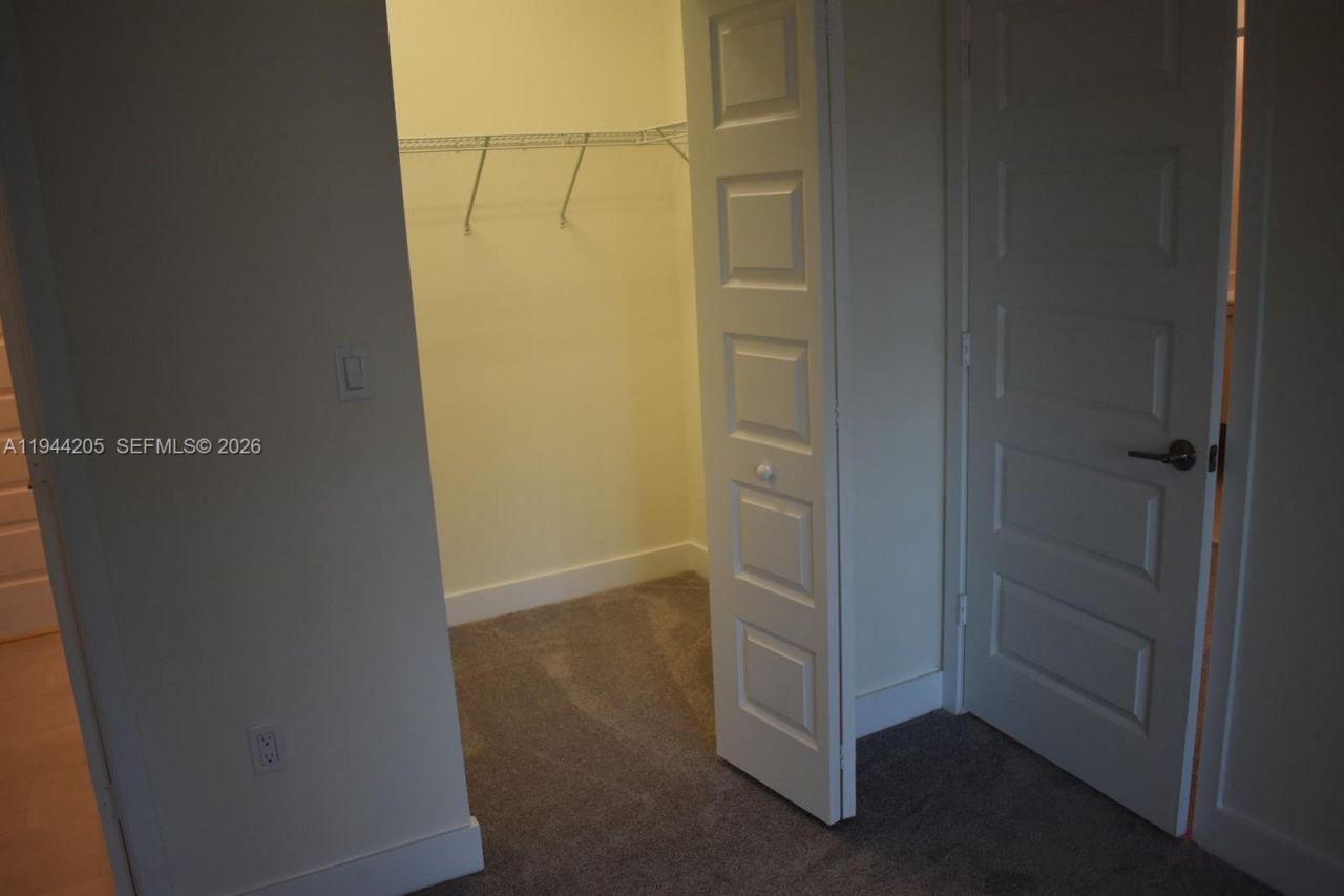 4640 NW 84th Ave , Unit 16, Doral, FL 33166 Photo