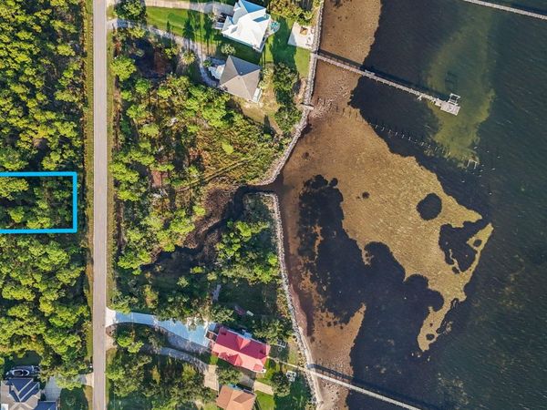 5494 Soundside Drive, Gulf Breeze, FL 32563